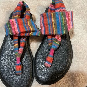 Girls Sanuk Sandals (yoga sling)